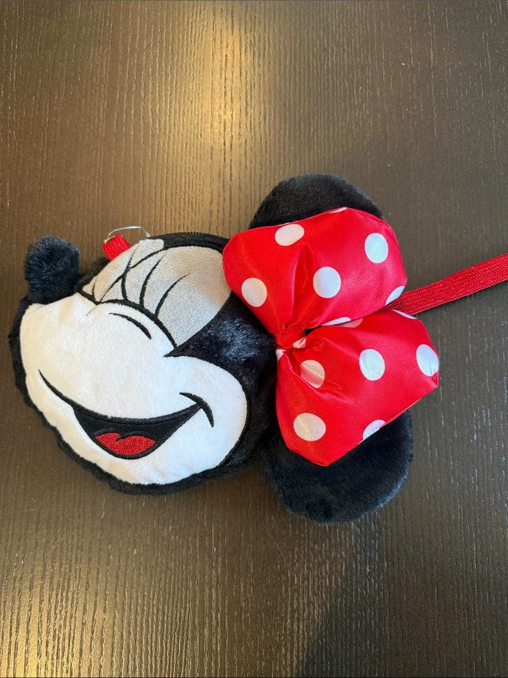 NWOT Disney Parks Plush Minnie Mouse Red Polka Dot Bow Wristlet Purse